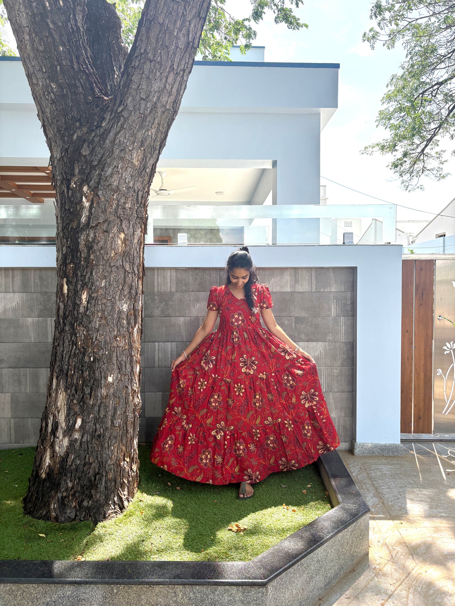 Blooming red maxi