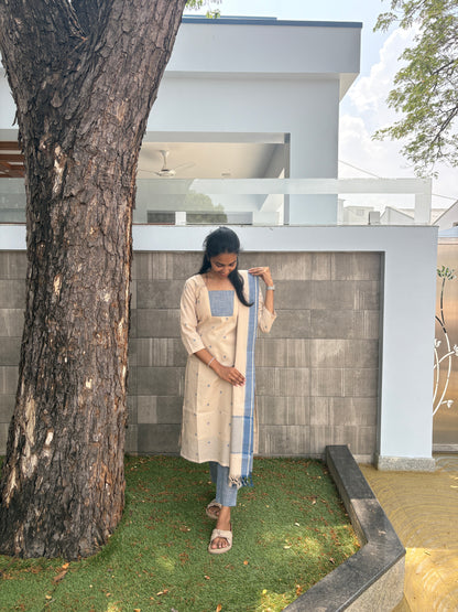 Beige cotton set