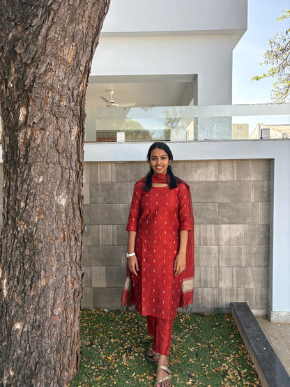 Rust red colour handloom kurti set