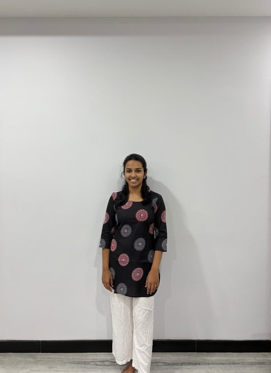 Black short kurti