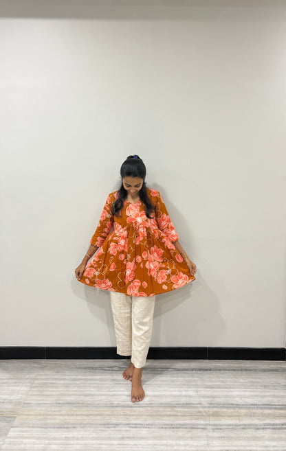 Orange short top