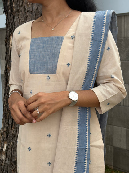 Beige cotton set