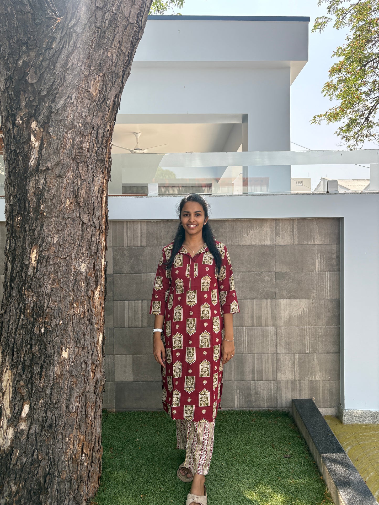 Maroon collared kurti set