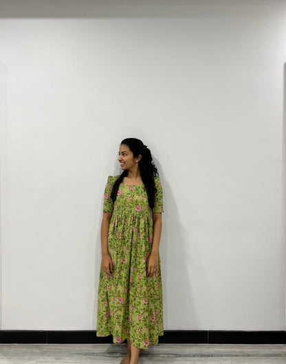 Green floral maxi
