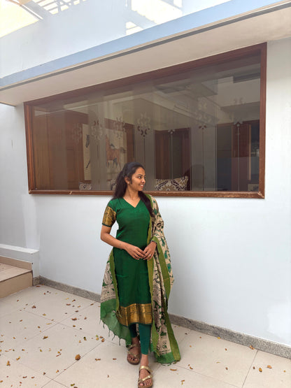 Bottle green mangalgiri silk set