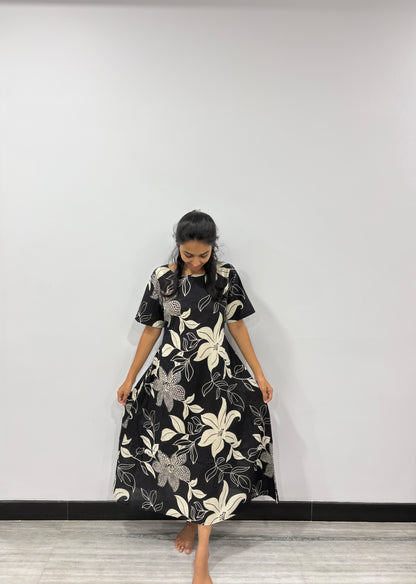 Black maxi style nighty