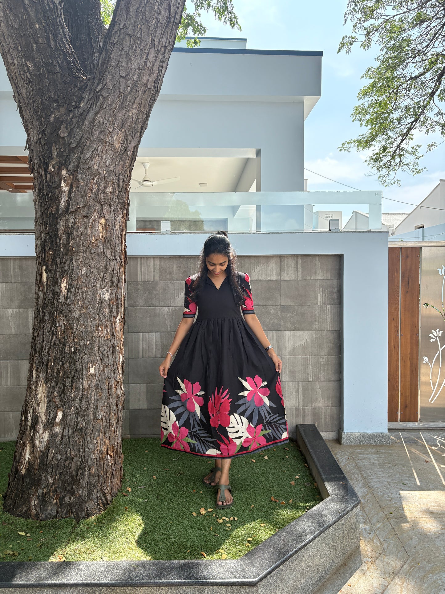 Black floral maxi