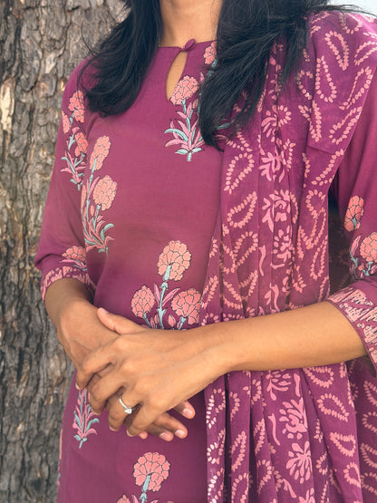 Mauve muse set