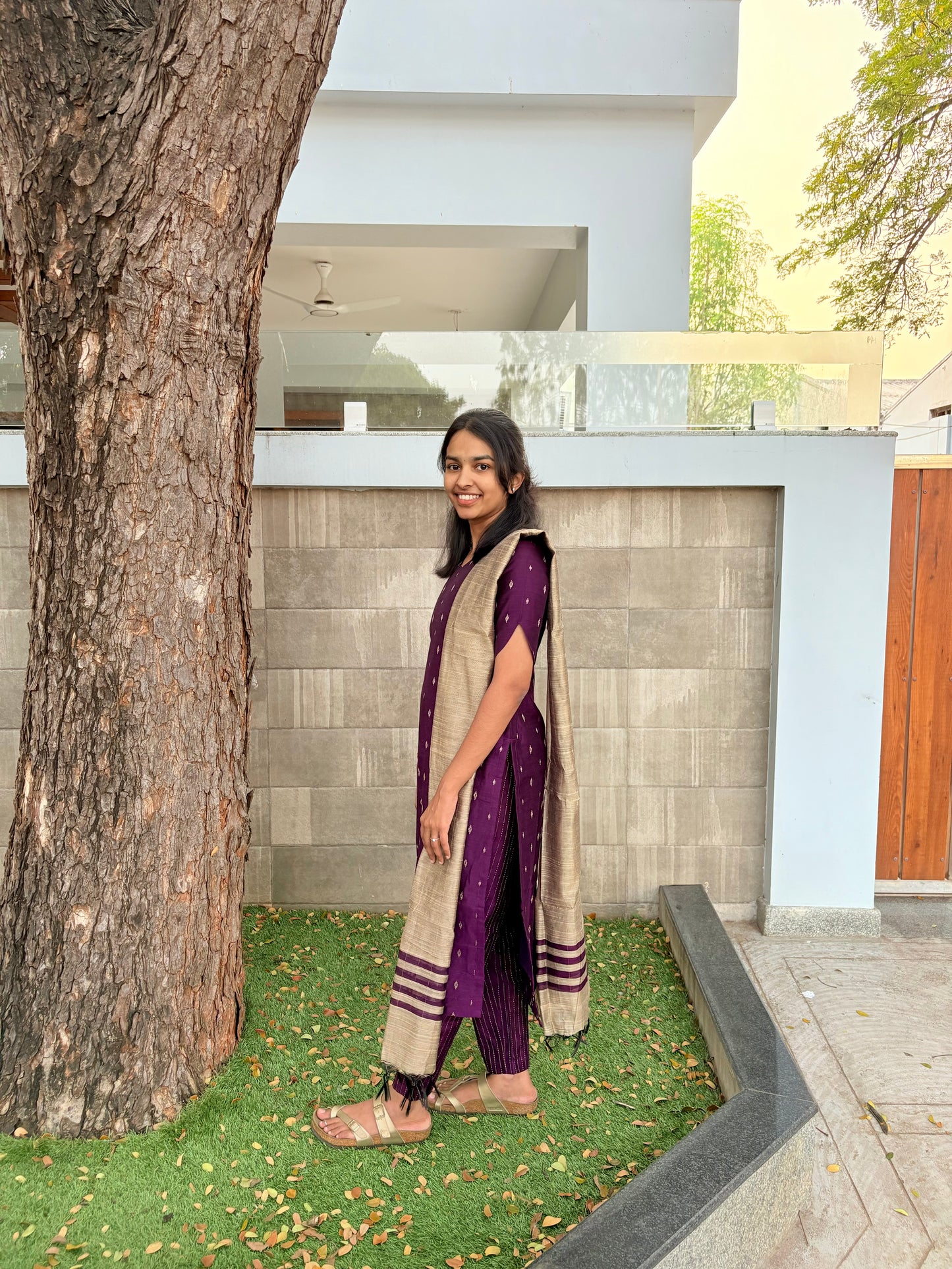Violet handloom suit set