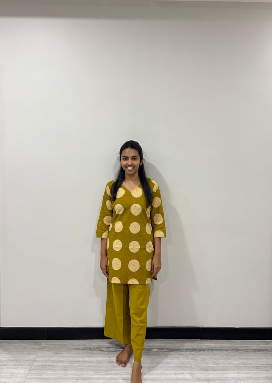 Mustard night suit