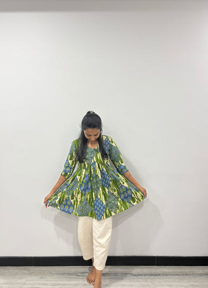 Green and blue short top