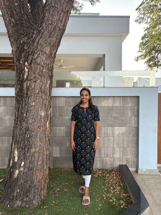 Black flower kurti